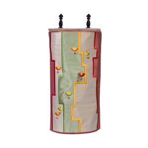 מעיל לס"ת סורגים עם פרחים